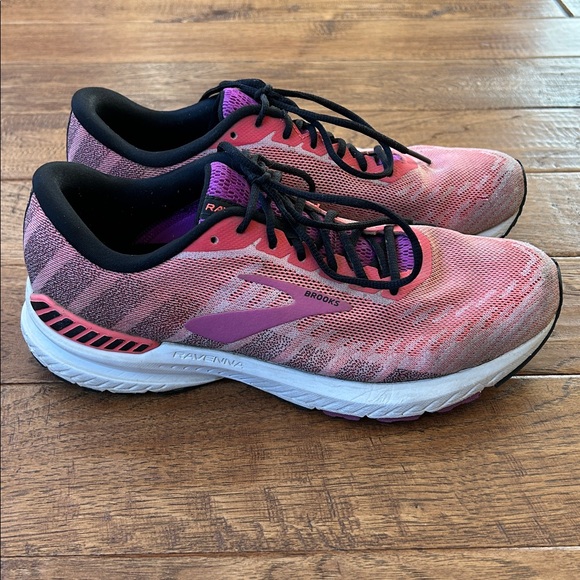 Brooks Ravenna 10 Road Running Shoes Pink Purple Black Womens Size 9 - Picture 1 of 9
